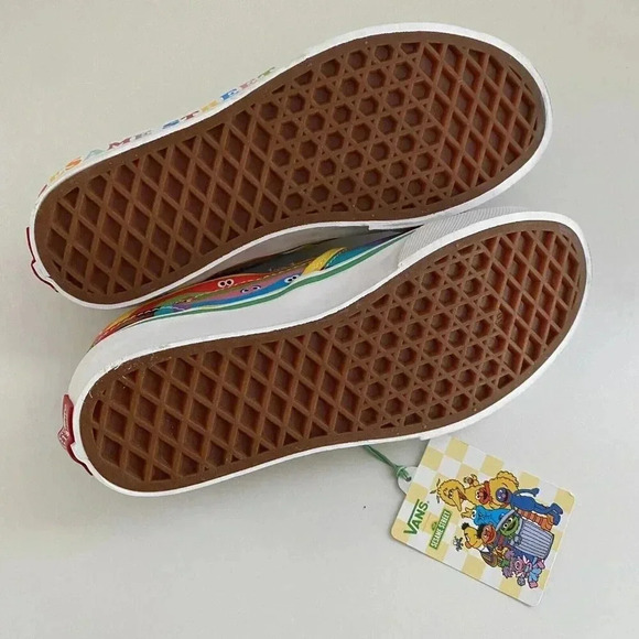 VANS X SESAME STREET Kids Classic Slip Ons Sneakers Shoes US Size 1.5 NEW! - Picture 12 of 12
